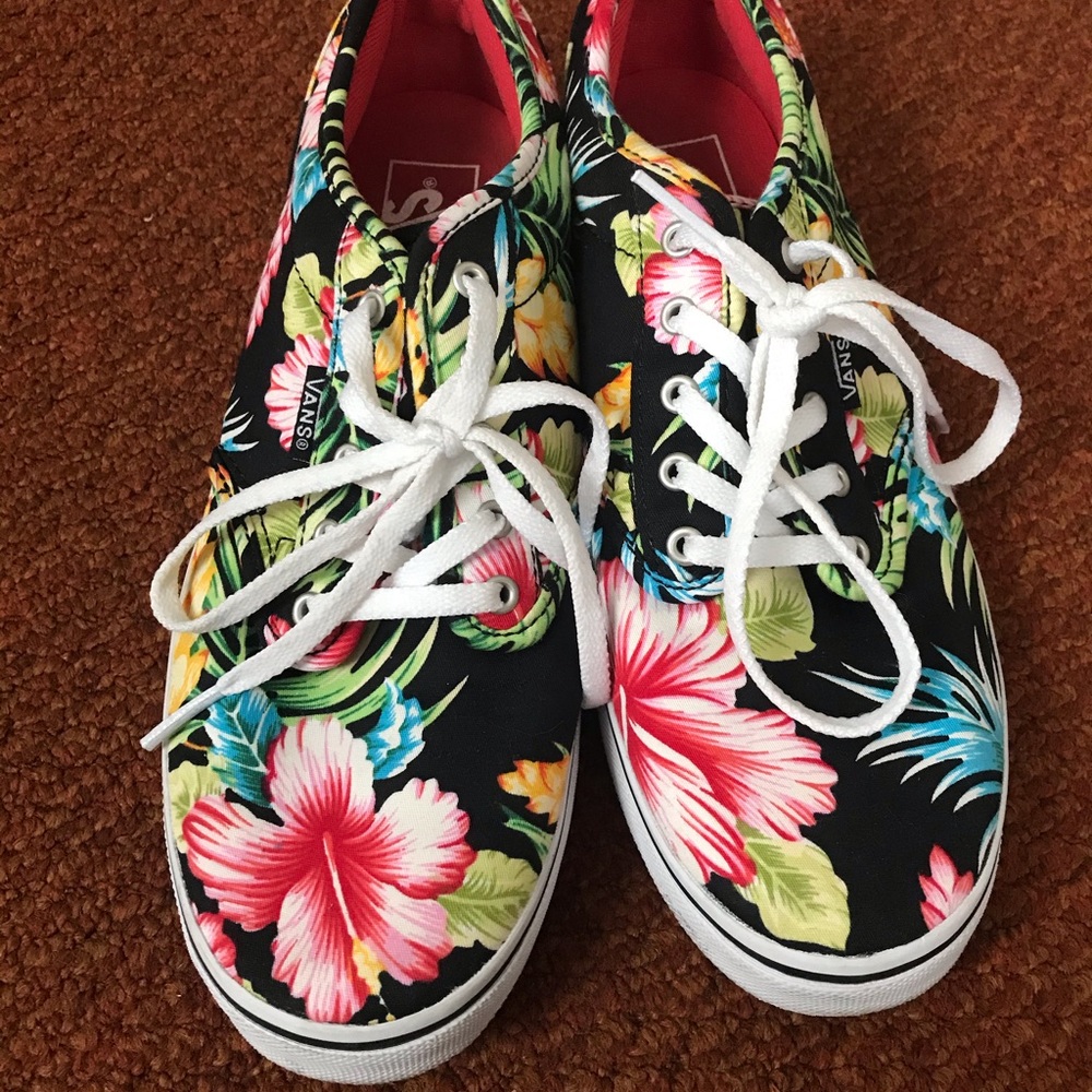 Vans Flowered Sneakers